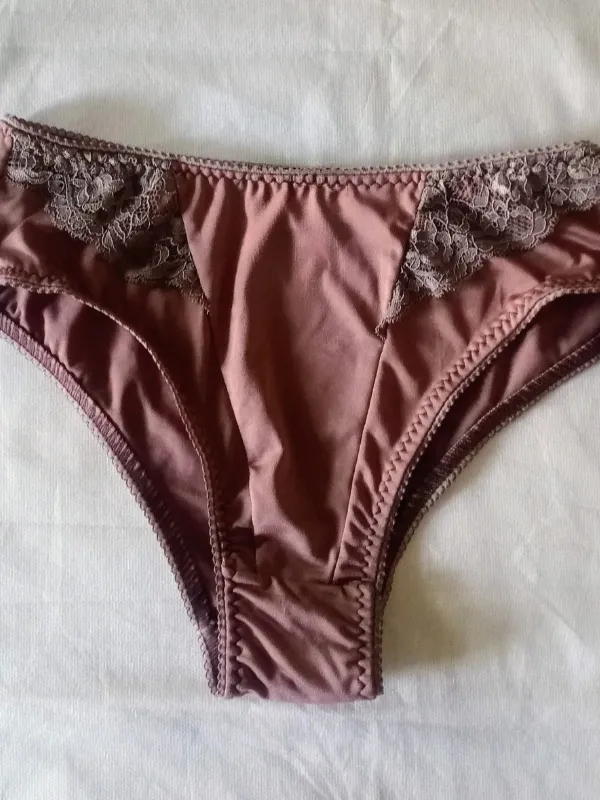 Tangão com Renda na Frente