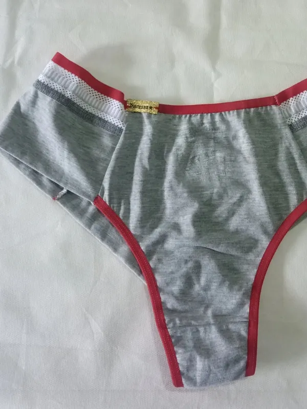 Tanga Microfibra Milana